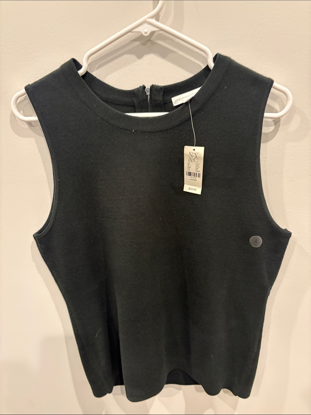 New York & Company Black Ribbed Sleeveless Knit Tank